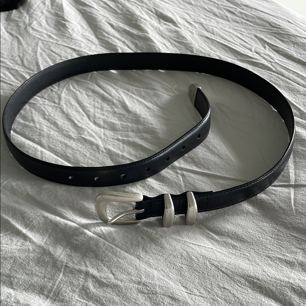 Aritzia Legendary Leather Belt Black Matte Silver Hardware XL 37”